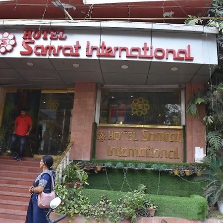 Hotel Samrat International Патна Экстерьер фото