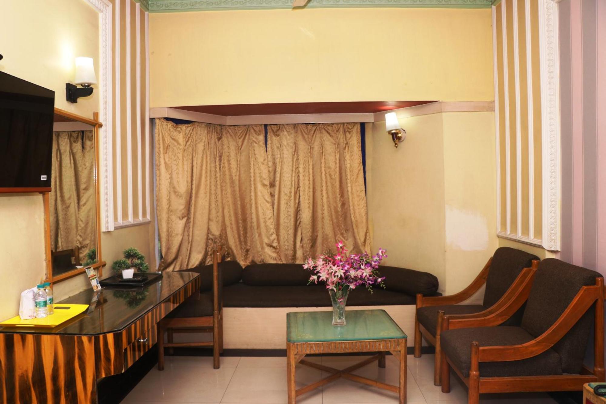 Hotel Samrat International Патна Экстерьер фото