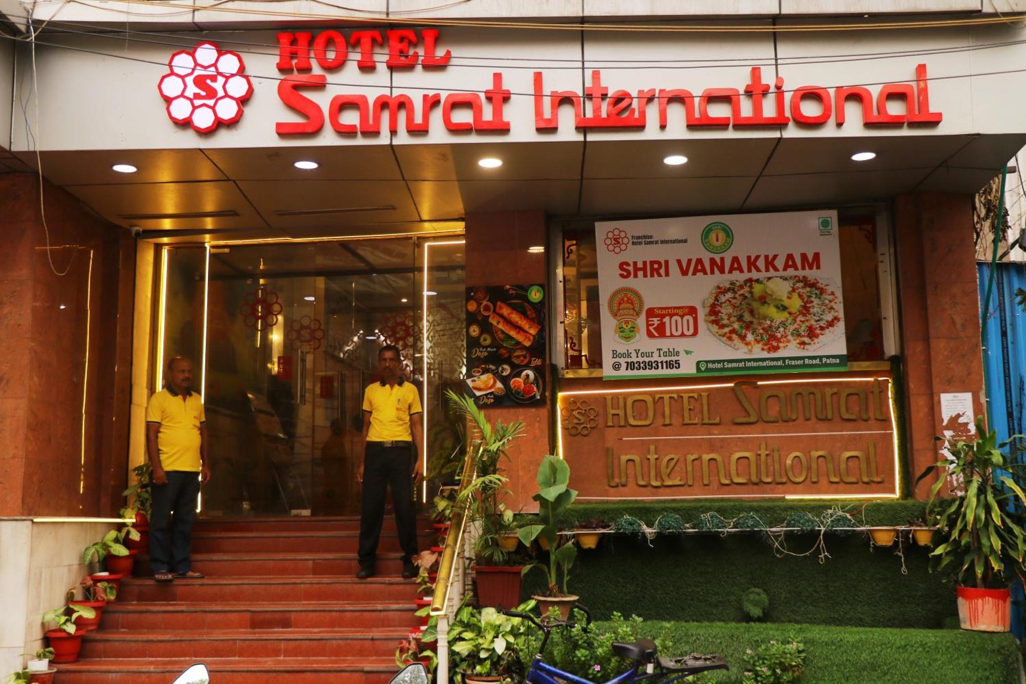 Hotel Samrat International Патна Экстерьер фото