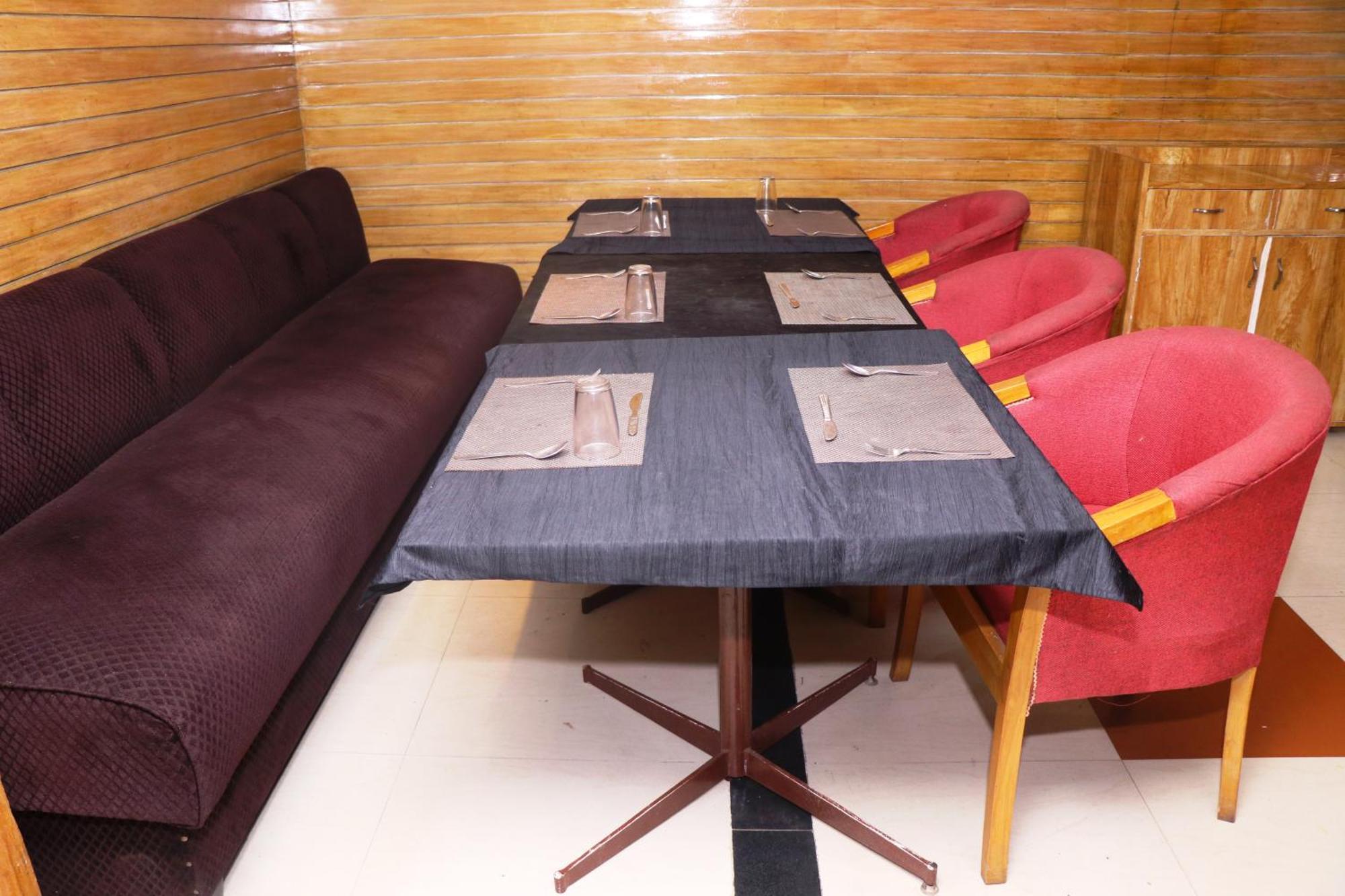 Hotel Samrat International Патна Экстерьер фото