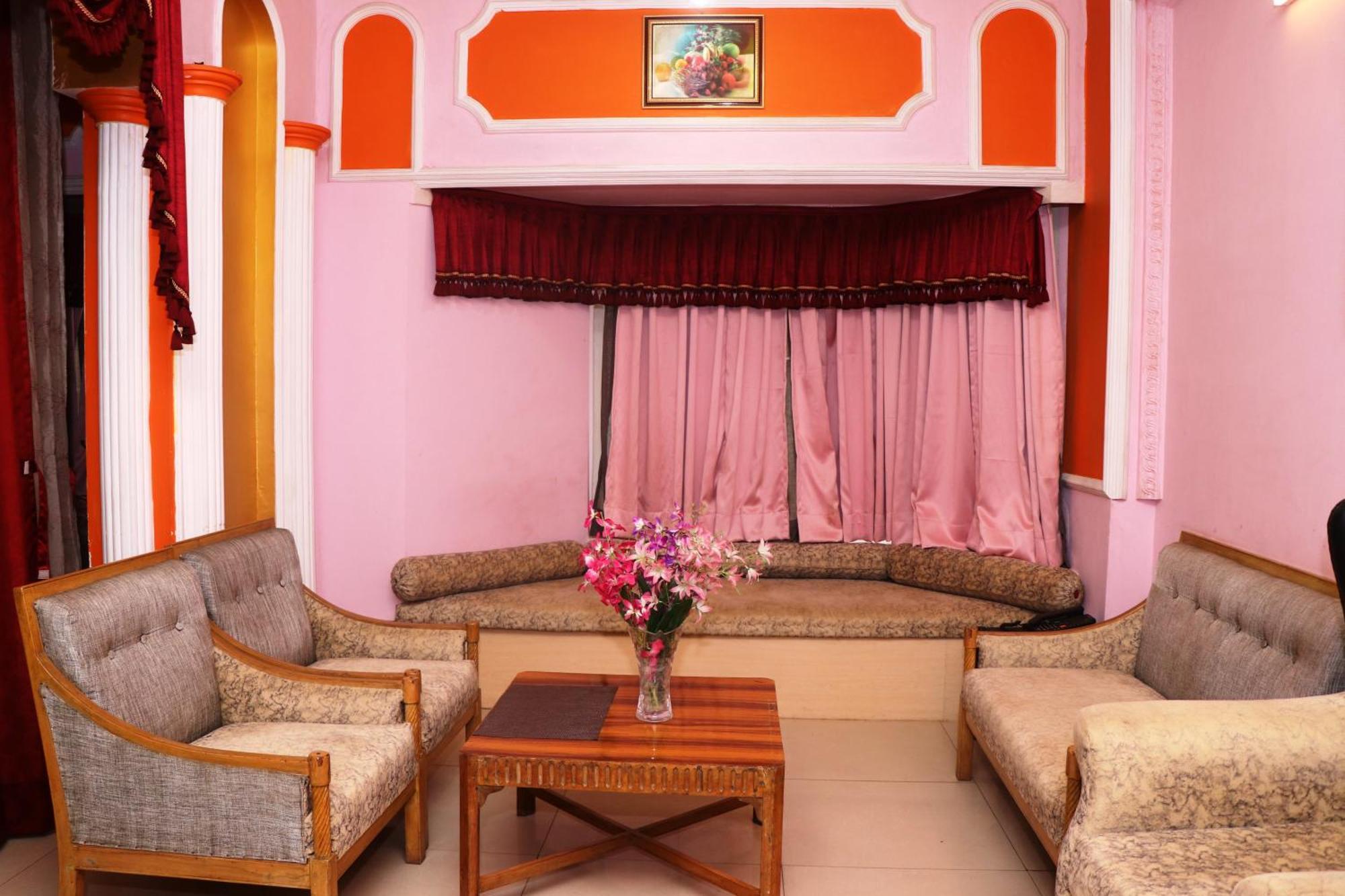 Hotel Samrat International Патна Экстерьер фото